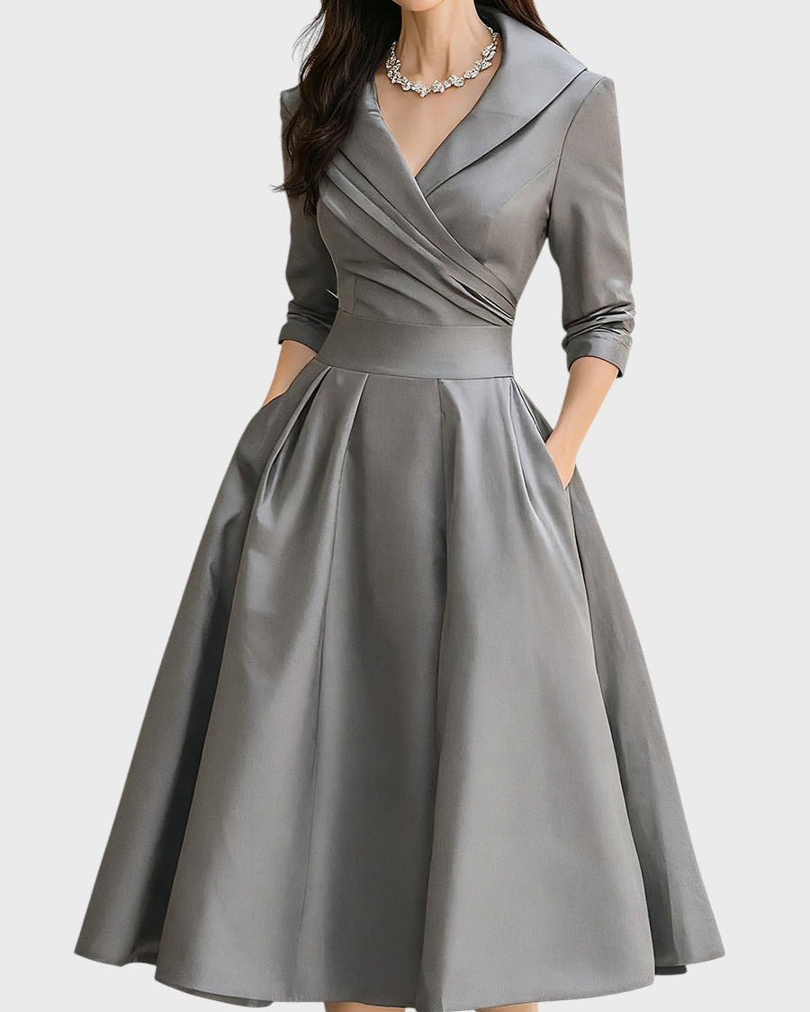 Gabriella Budapest | Elegáns Midi Ruha Hosszú Ujjakkal