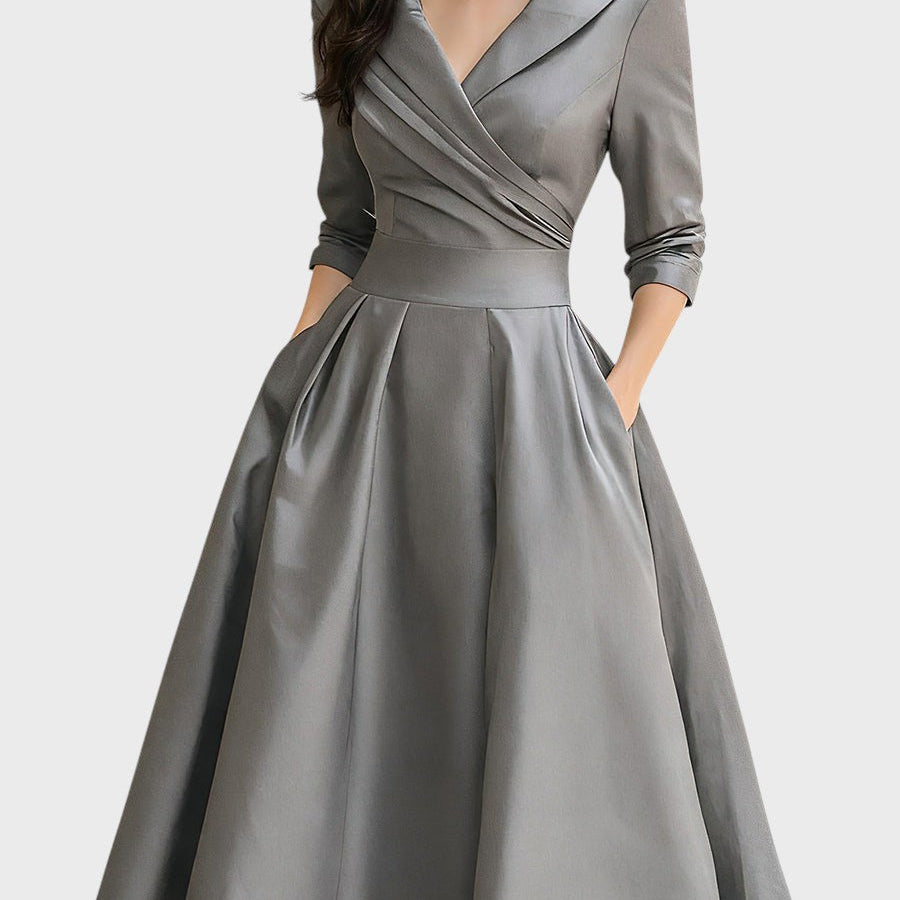 Gabriella Budapest | Elegáns Midi Ruha Hosszú Ujjakkal