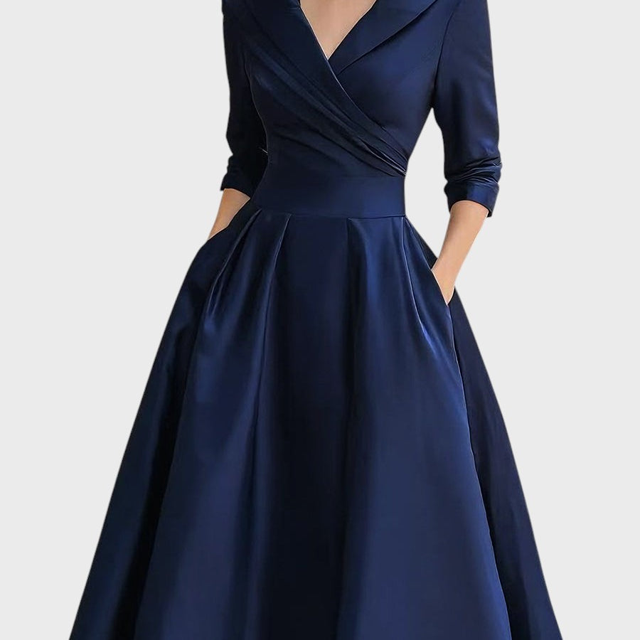 Gabriella Budapest | Elegáns Midi Ruha Hosszú Ujjakkal