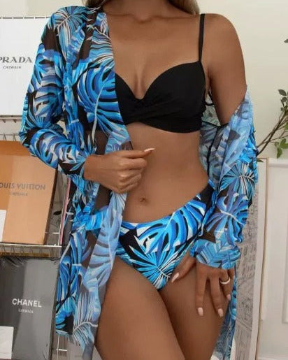 Gabriella Budapest | Bali | Bikini tengerparti takaróval