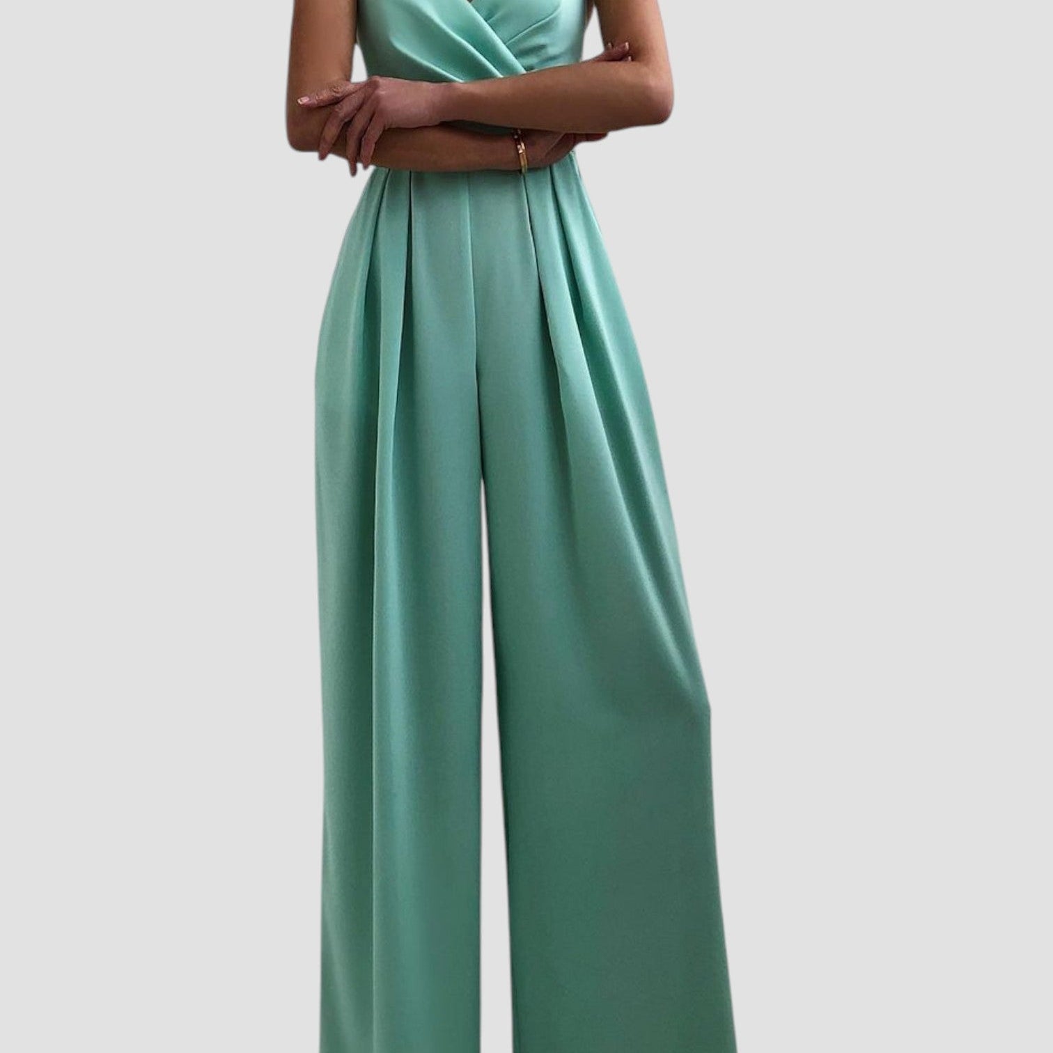 Gabriella Budapest | Overall