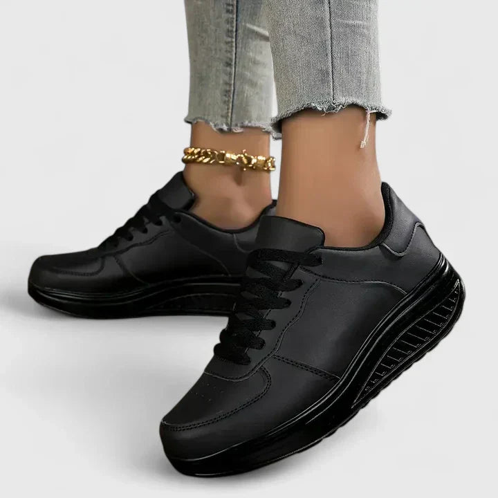 Gabriella Budapest | Carmeliyah Ortopéd Sneakersz Ívtámogatással