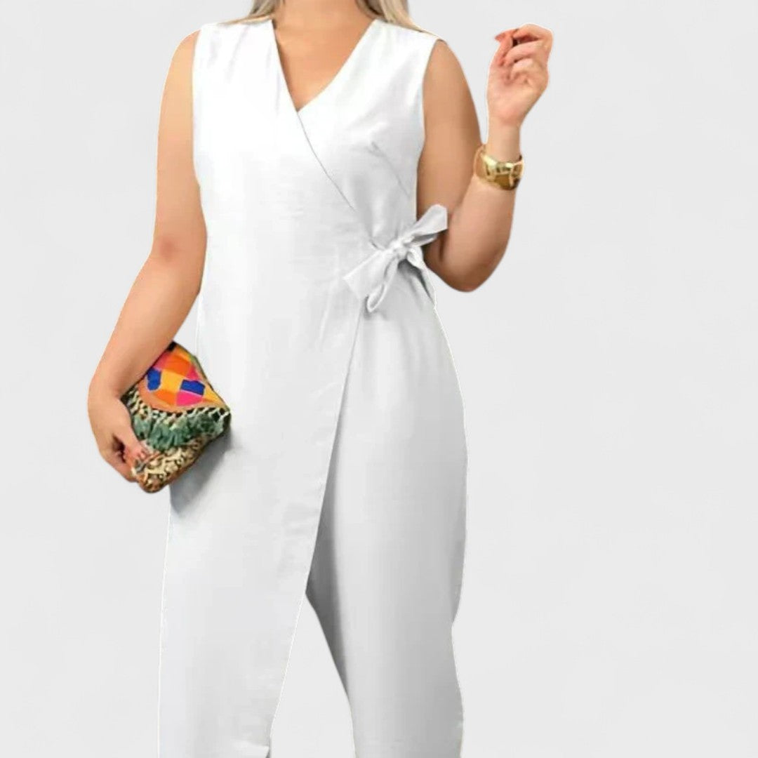 Gabriella Budapest | Elegáns V-nyakú overall